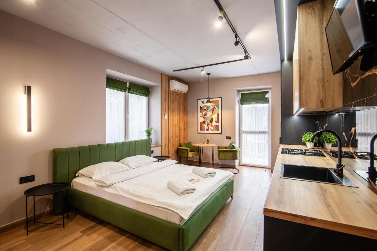 Leogrand Apartments On Shevchenka 38-1 Lviv Bagian luar foto